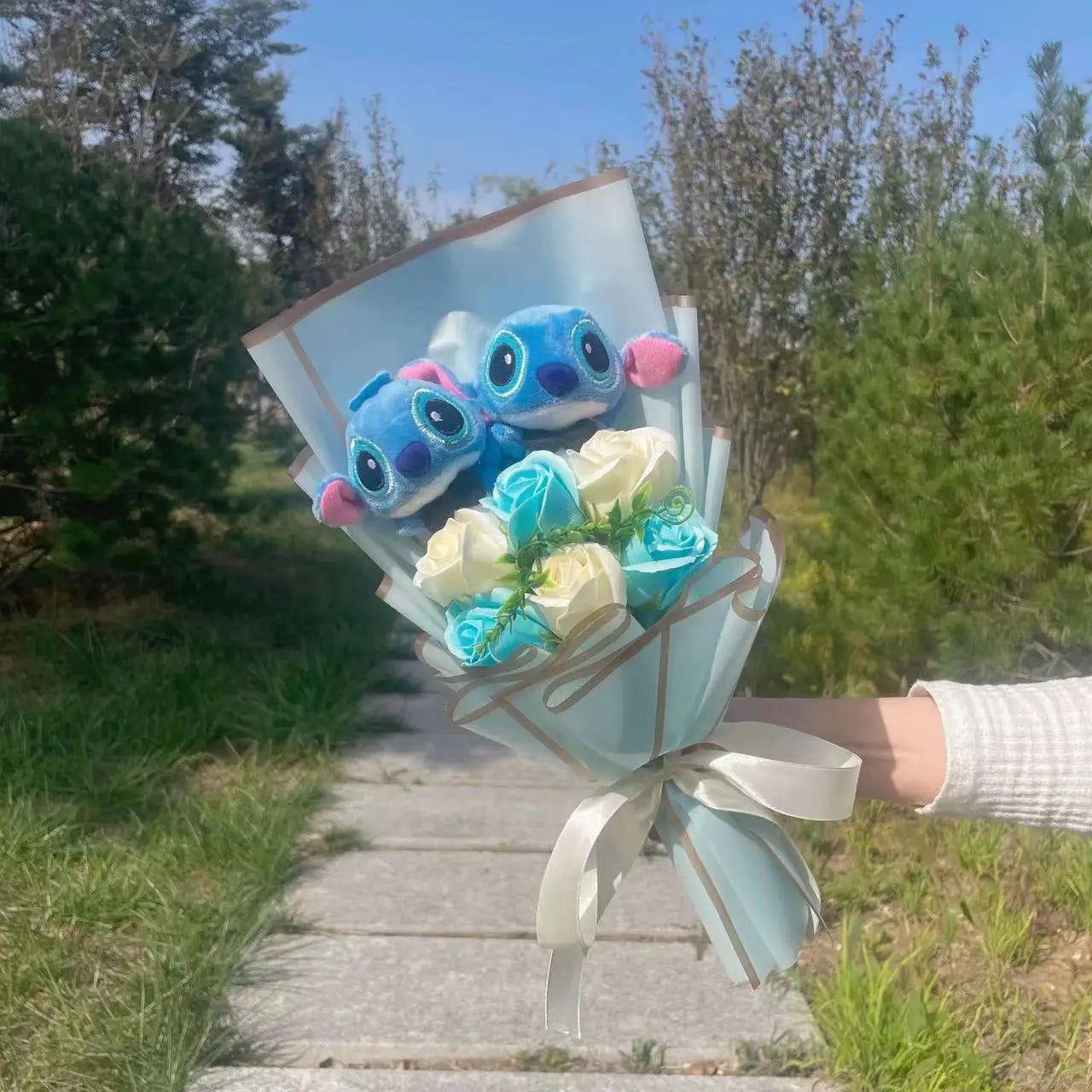 Cartoon Anime KT Cat Stitch Halloween Jack Skellington Plush Dolls Flower Bouquets Graduation Birthday Christmas Valentine Gifts